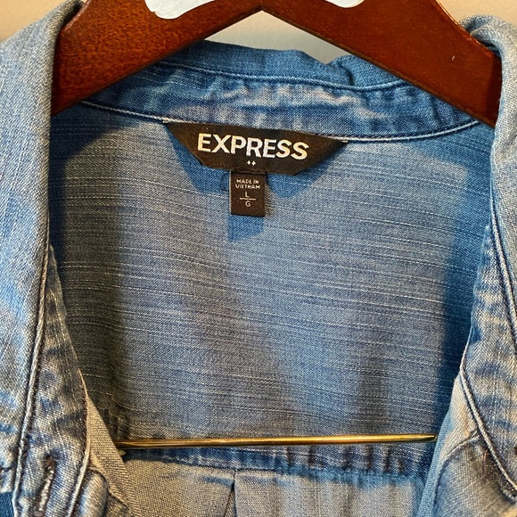 Express Denim Top - Picture 3 of 3
